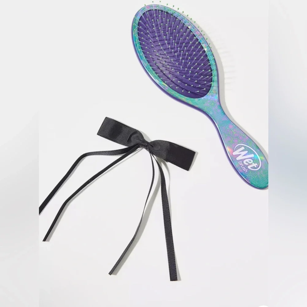 Wicked  Wickedly  Beautiful Brush & bow - Blue and Purple